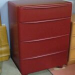 M512 Chest lacquered Red