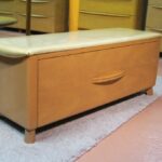 Crescendo Blanket Chest redone Champagne. The upholstery is original, has been covered in vinyl and is in excellent condition blanket1