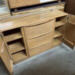 48 x 18 x 32 $650